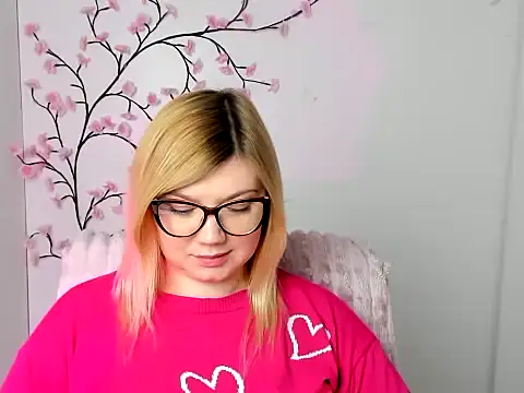 Lola_moree's cam snapshot