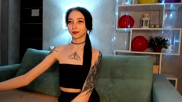 Ellen_Hops's cam snapshot