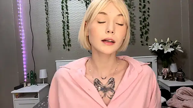 LlsabethHaze's cam snapshot