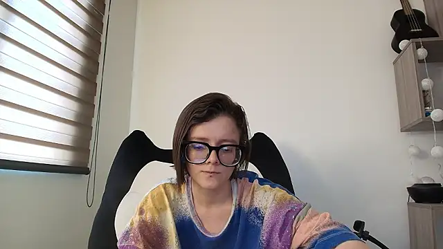 Hannah______'s cam snapshot