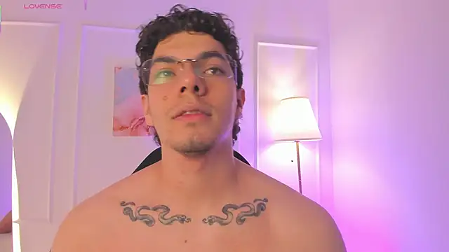 Axel_Creed's cam snapshot