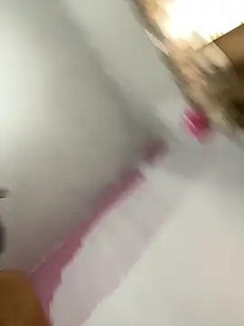 Rouuus12 live sex cam