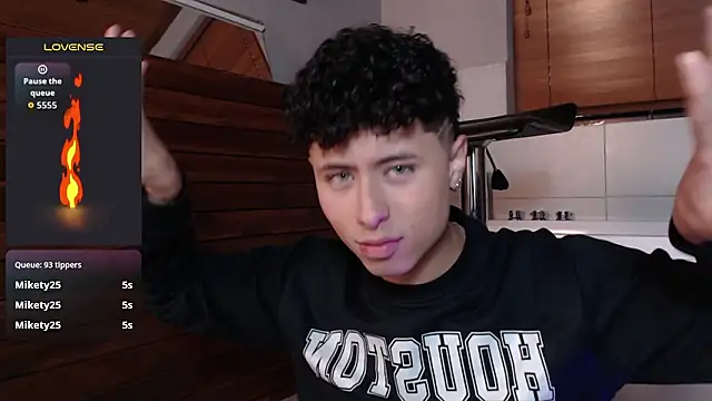 Noah_dupont_ live sex cam