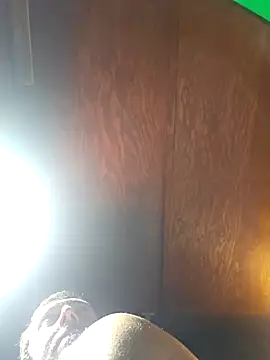 UncutHammer69's cam snapshot