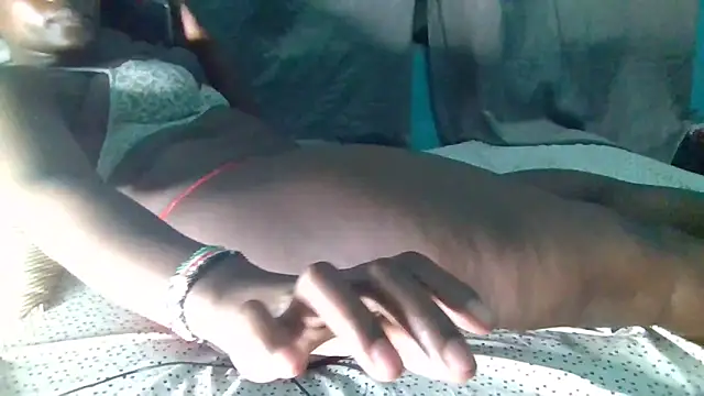 BaddieBootie's cam snapshot