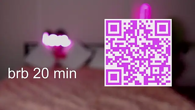 LizaBelle_'s cam snapshot