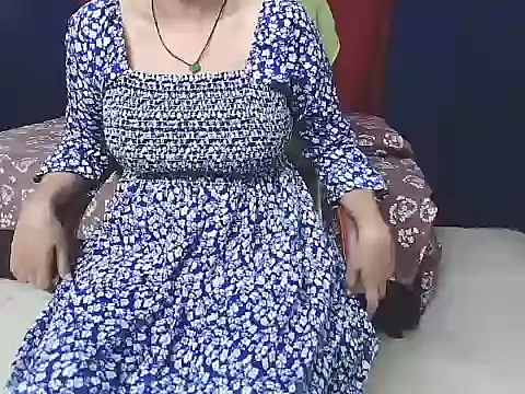 sunitha-3's cam snapshot