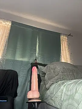 foreigntitts_'s cam snapshot