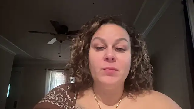 WorldsGreatestCockRater's cam snapshot