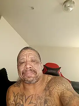 yellowwetfox live sex cam