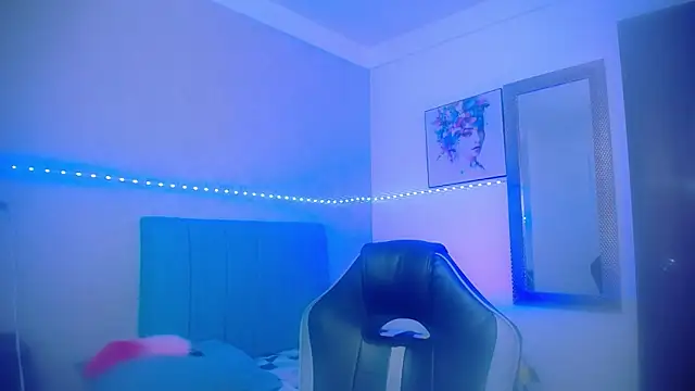 kriss_sweetboobs10's cam snapshot