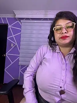 MiiaaJoness's cam snapshot