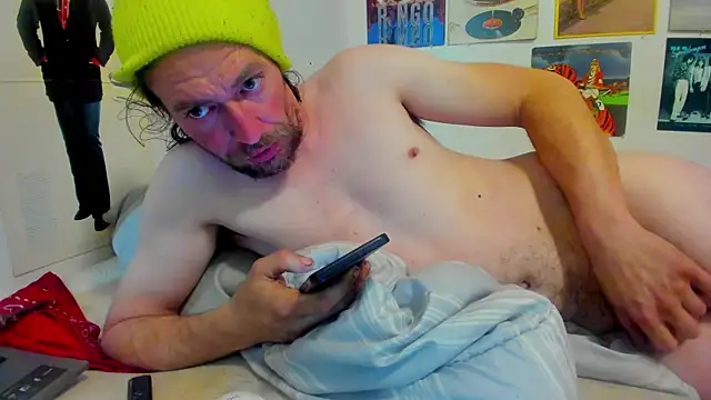 cloudyystar666's cam snapshot