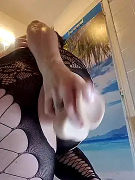 lucillabollente live sex cam