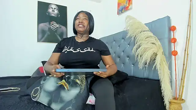 Najayla_adams1 live sex cam