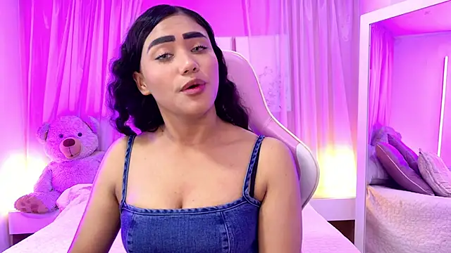 Mia_bm_'s cam snapshot