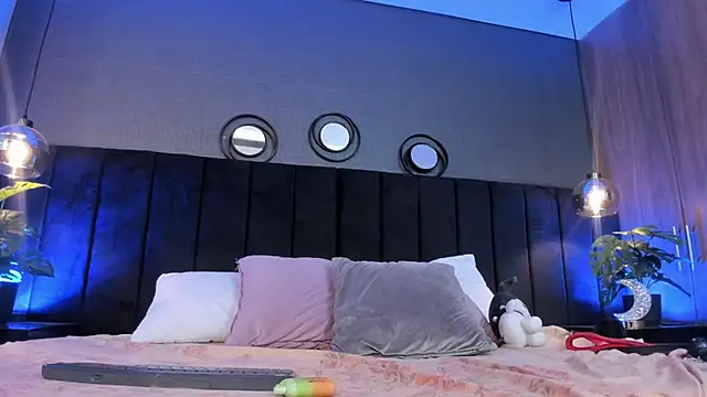 NEON__666's cam snapshot