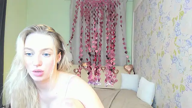 elldiana's cam snapshot