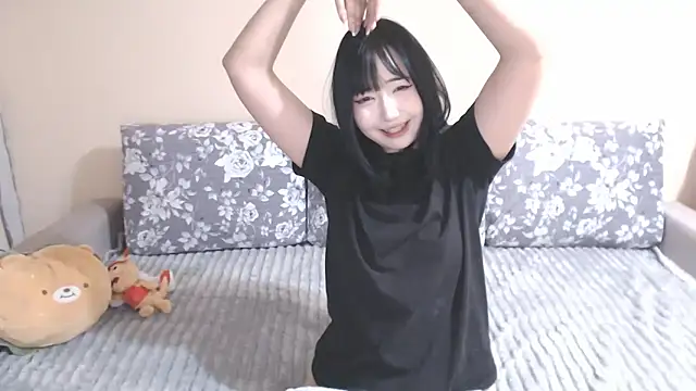 your_angela's cam snapshot