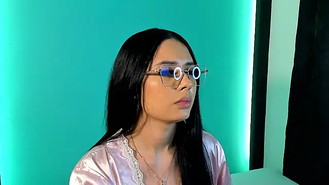 Emma_lust420's cam snapshot