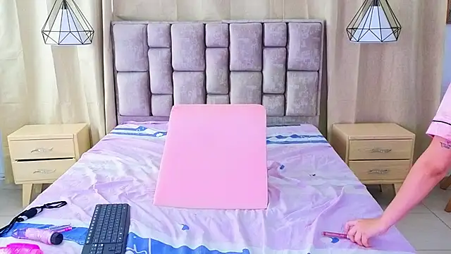 scarlettjohnson_'s cam snapshot