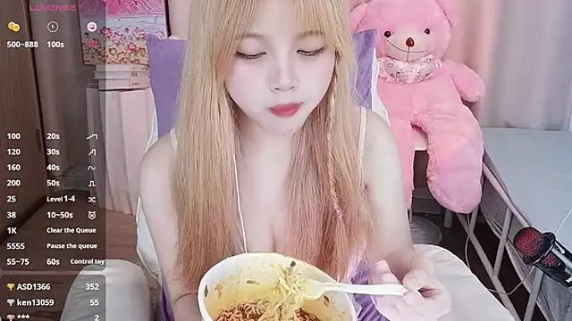 -Anya-666-'s cam snapshot