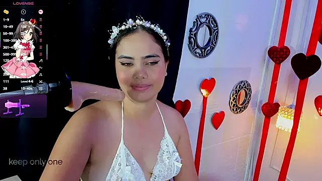 emily_prettygirl's cam snapshot