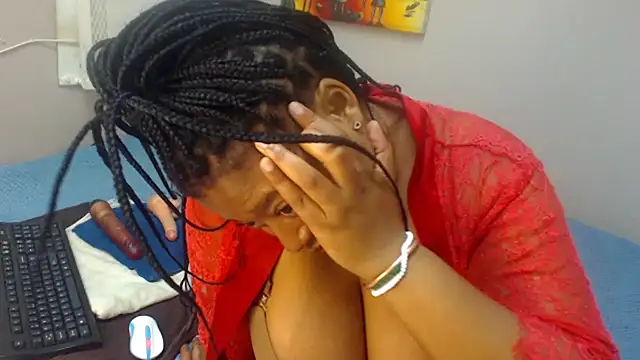 AMAZINGSHAZZXXX live sex cam