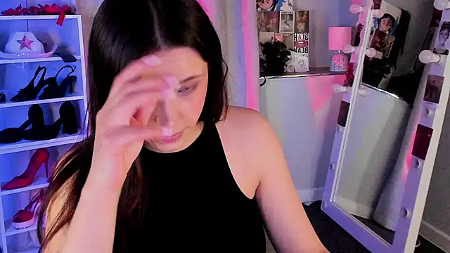 Sahara_Shields's cam snapshot