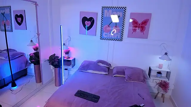 Zoe_Lynch_'s cam snapshot