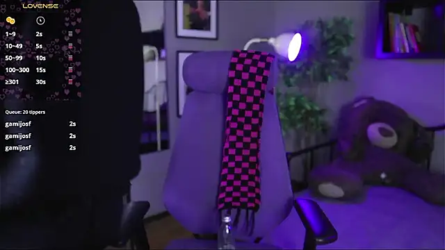 Bayonetta_doll's cam snapshot