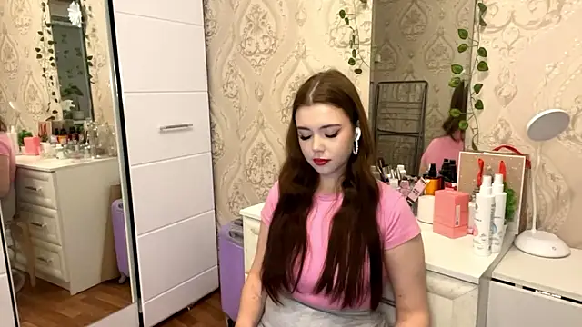 ArnaGrace's cam snapshot