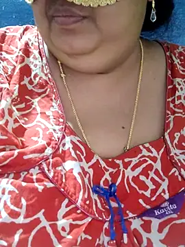 tamilthanushri's cam snapshot