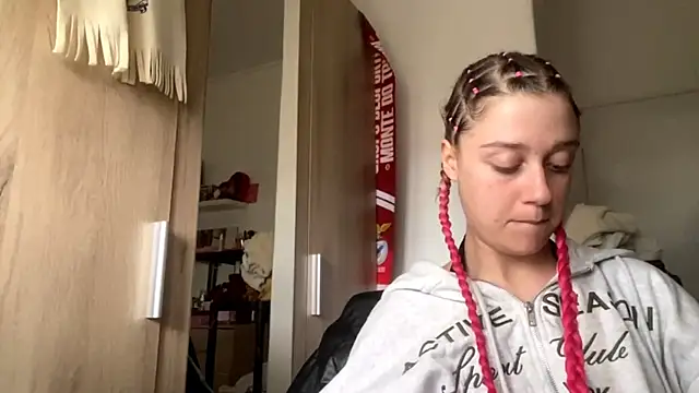 YelenaMohrman's cam snapshot