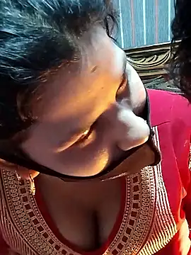 Desi_muslimcouple's cam snapshot