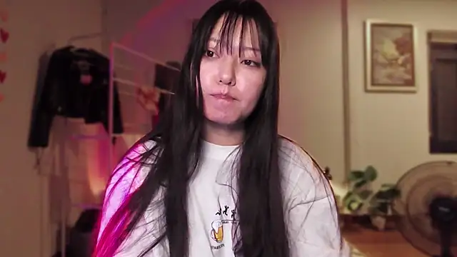 WonderMira live sex cam