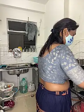 Komal_Meghawani's cam snapshot