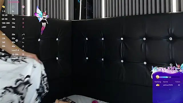 _ArianaToroo's cam snapshot