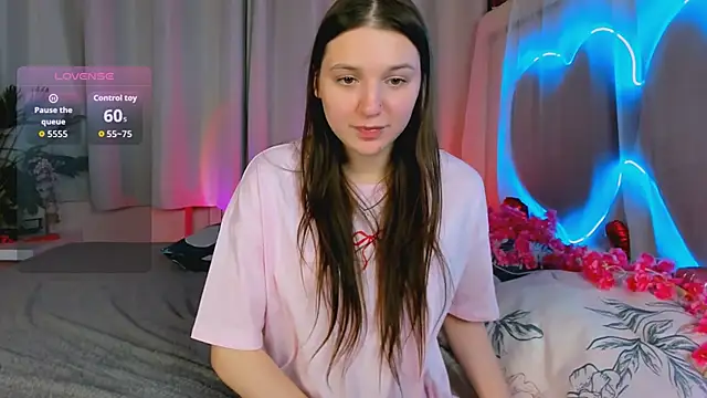 Raven_Crowe's cam snapshot