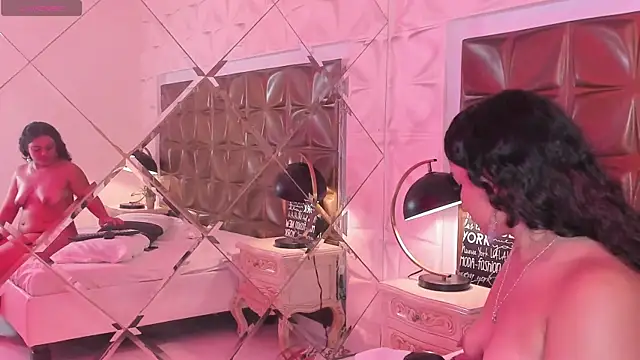 LunaJohns's cam snapshot