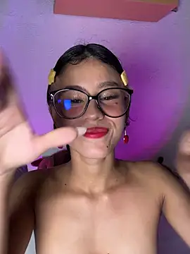 abyy_lee_'s cam snapshot