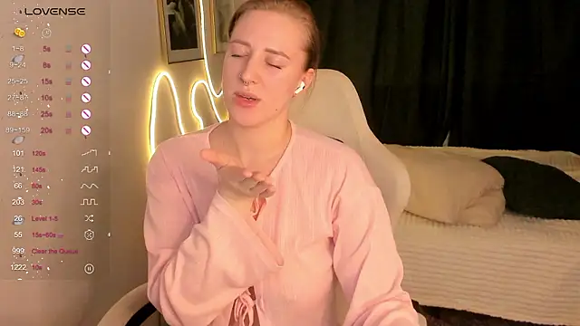 AnnaGrees's cam snapshot