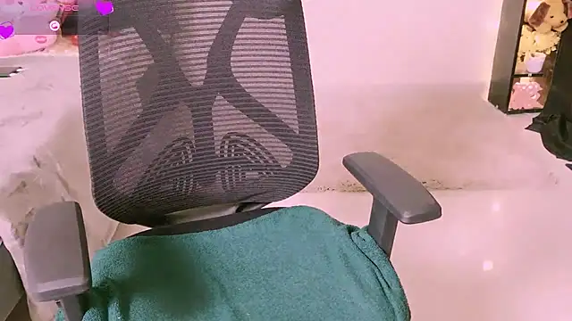 Khaleesiiii's cam snapshot