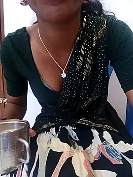 Rani__telugu's cam snapshot