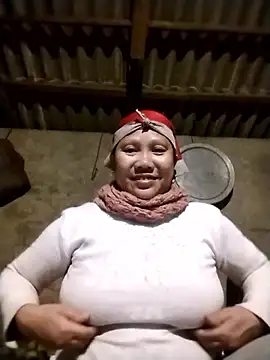 Linhcutex's cam snapshot