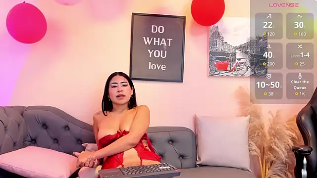 Alison_bellee's cam snapshot