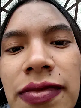 Julieta_Parker's cam snapshot