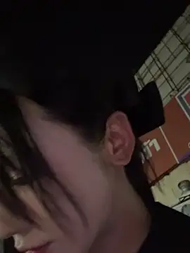 Rainbow-sweet's cam snapshot