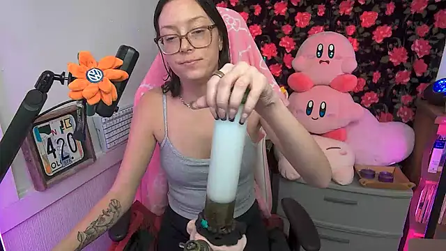 SpaceCowWhore's cam snapshot