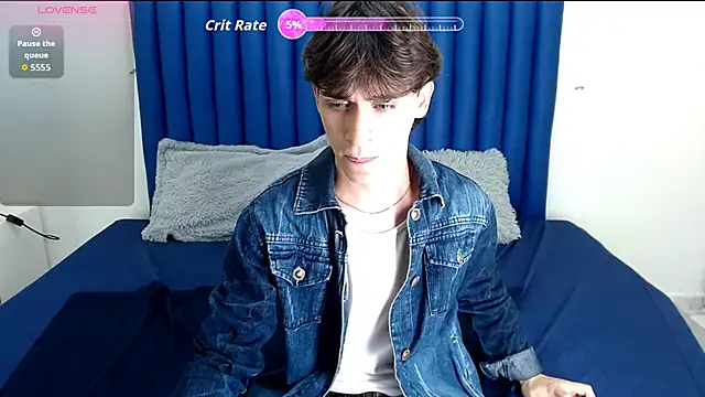 RoberthAlv live sex cam